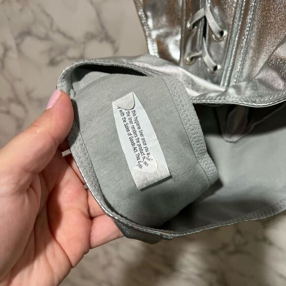 ANN SUMMERS Crimson Metallic Teddy - Picture 7 of 14